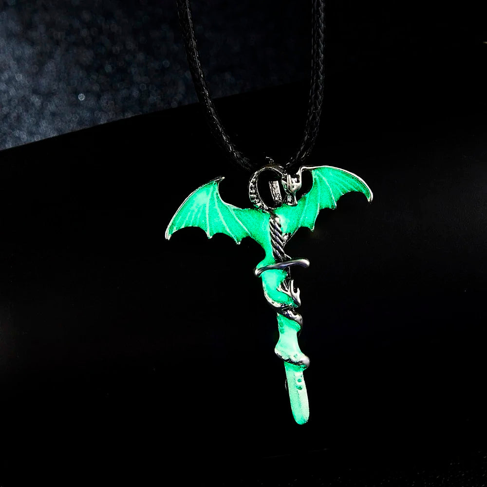 Rinhoo Vintage Magic Steampunk Glowing Luminous Punk Dragon Pendants Necklaces Mens Jewelry Glow In the dark Pendant Necklace