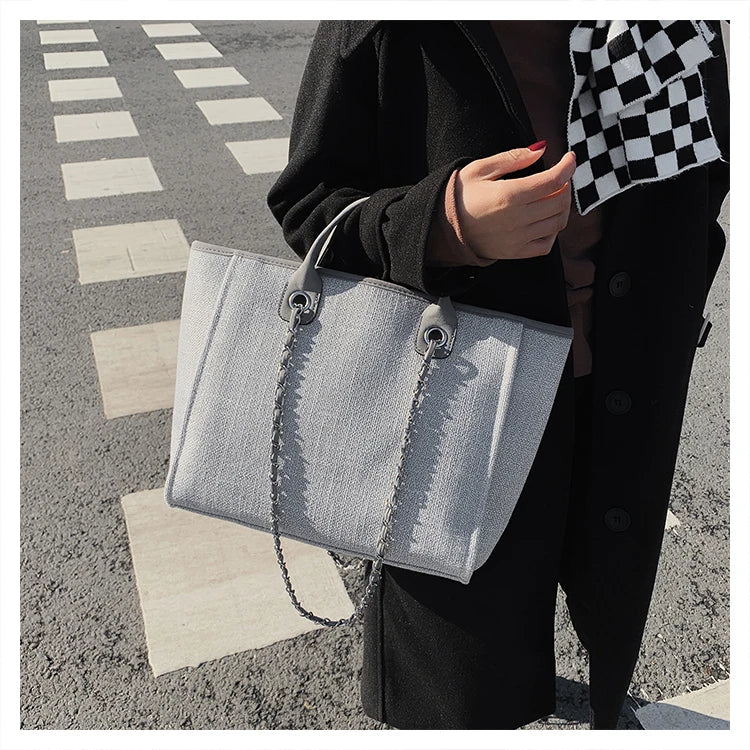 Women Tote Bag Fashion Canvas Large Capacity Handbag Casual Chains Shoulder Bags Ladies Big Messenger Bag Shopping Bag
