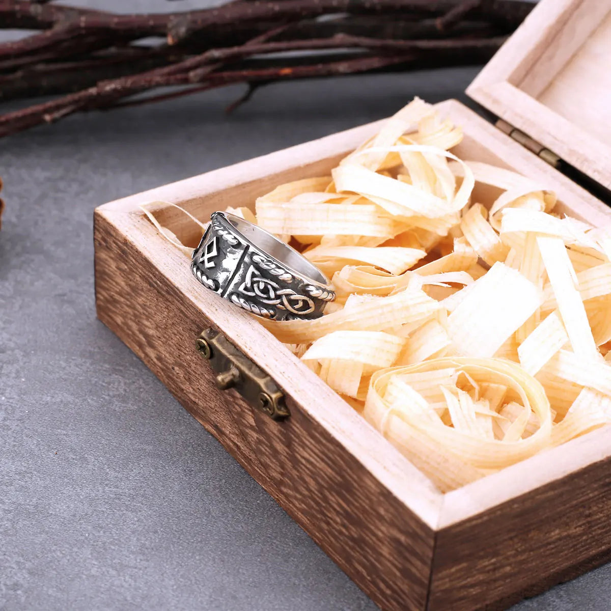 Viking Stainless Steel Celtic Knot Retro Rune Men and Women Rings Punk Fashion Simple Amulet Jewelry Gift