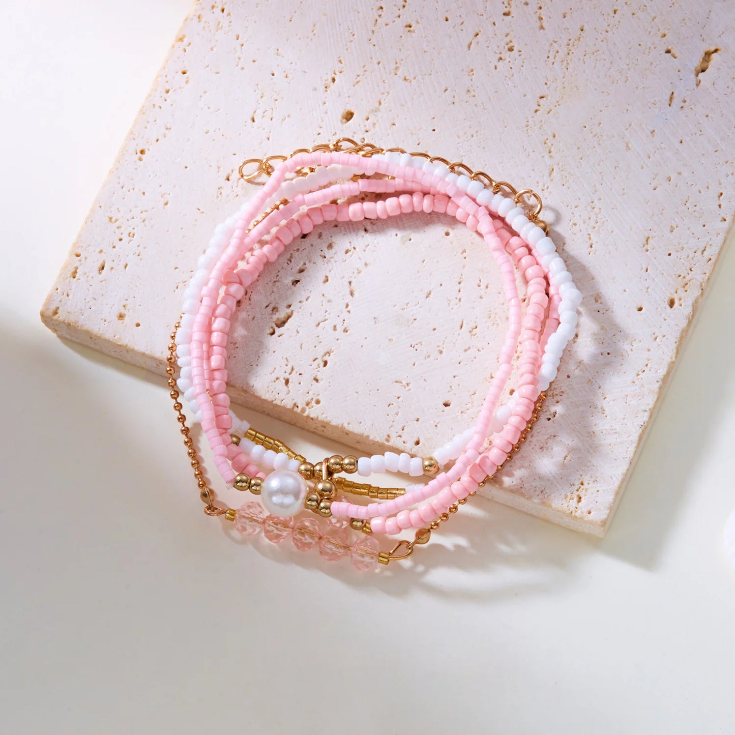 Handmade Pink Crystal Rice Beaded Bracelet for Women Minimalist Beads Elastic Rope Bracelet Summer Holiday Party Jewelry Gift