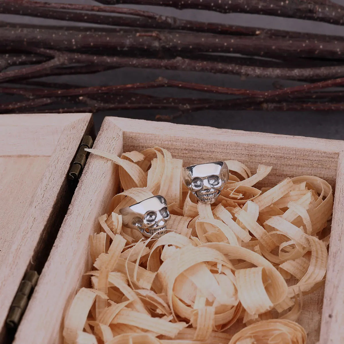 Stainless Steel Skull Clip Earring Jewelry Fashion Girls Punk Hip Hop Party Ears Accessories Hollow Skeleton Earrings Gift