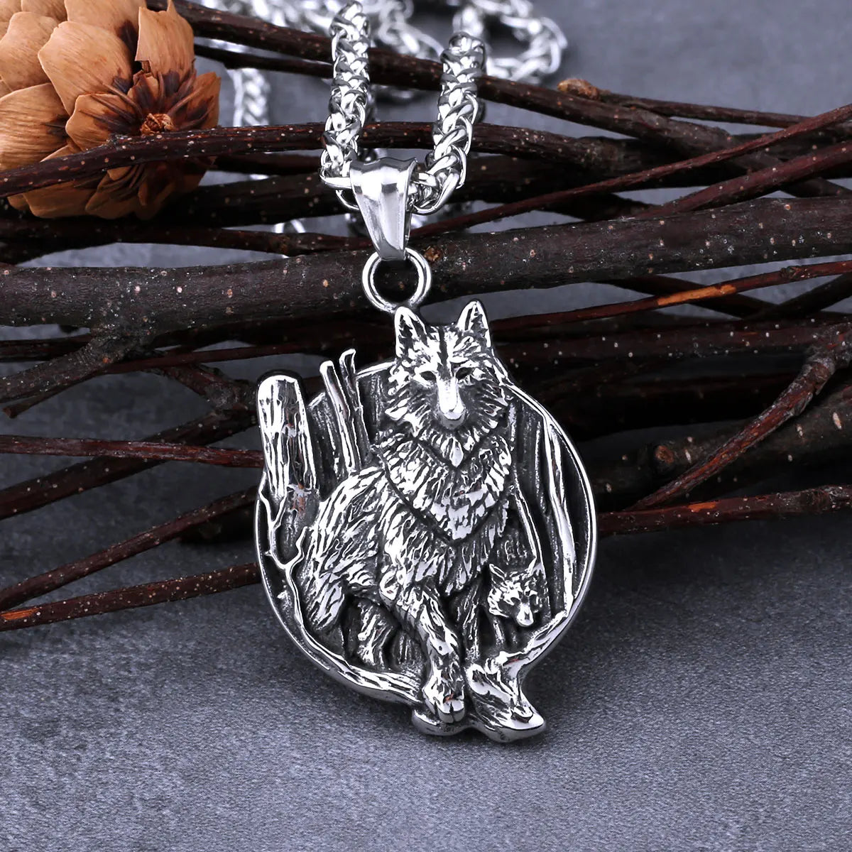 Stainless Steel Viking Wolf Head Vegvisir Compass Necklace Men's Fashion Charm Biker Punk Pendant Necklace Odin Amulet Jewelry