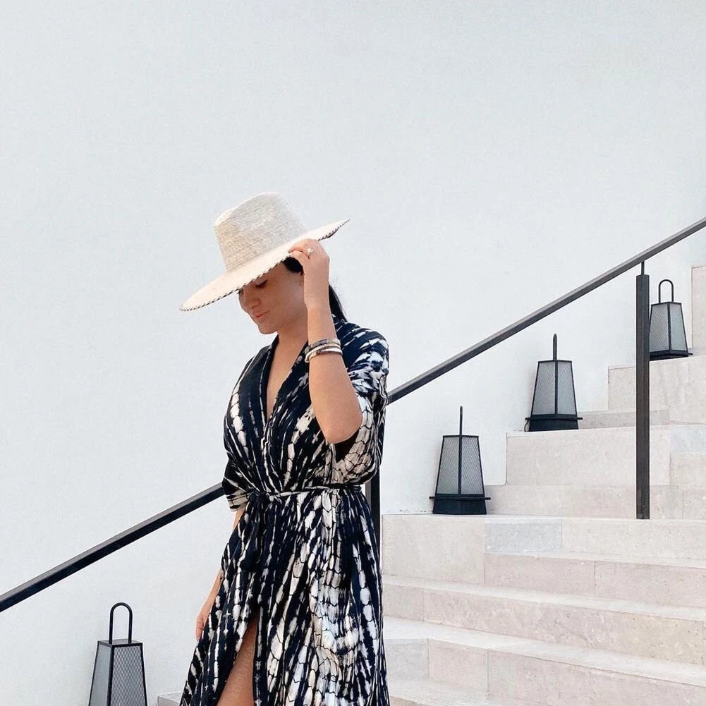 2023 Bikini Cover-ups Black Retro Striped Self Belted Women Summer Clothing Kimono Dress Beach Wear Swim Suit Cover Up Q1225