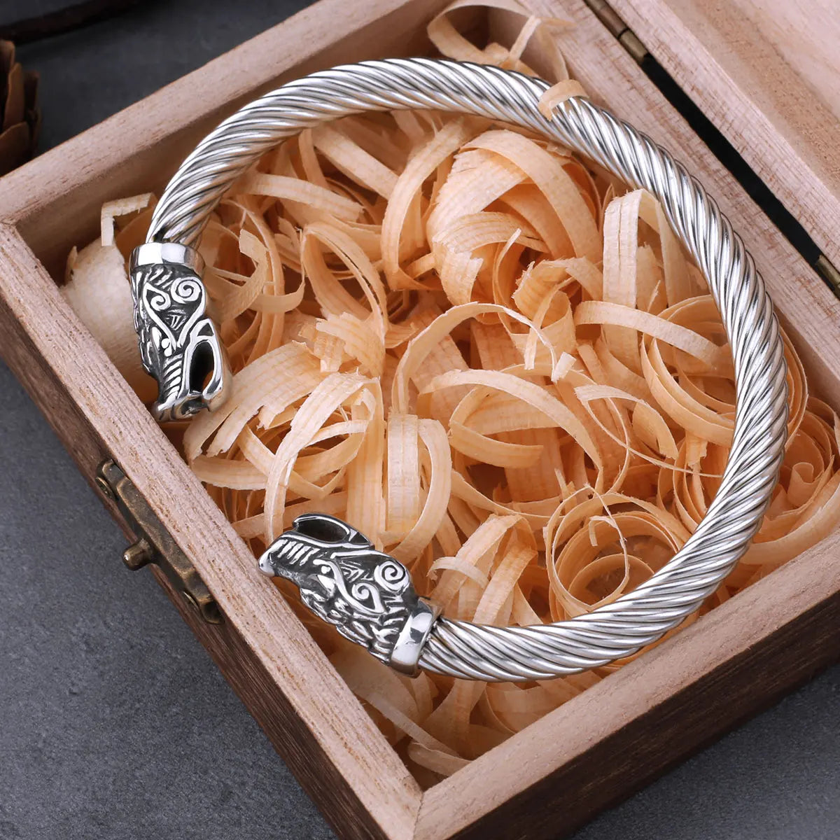 Vintage Viking Faucet Bracelets Men Women Stainless Steel Fashion Hip Hop Wristbands Cuff Bracelets Nordic Charm Jewelry As Gift