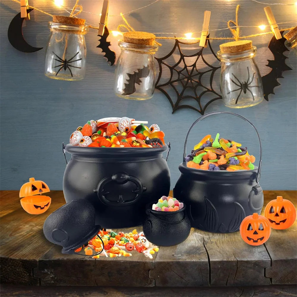 Halloween Candy Bucket Jar Trick Or Treat Black Plastic Cauldron Witch Bowls with Handle Halloween Party Decorations Props