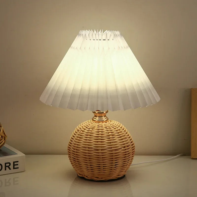 Nordic Ins Wind Internet Red Desk Lamp For Girls Warm Night Light High End Pleated Bedroom Bedhead Desk Lamp