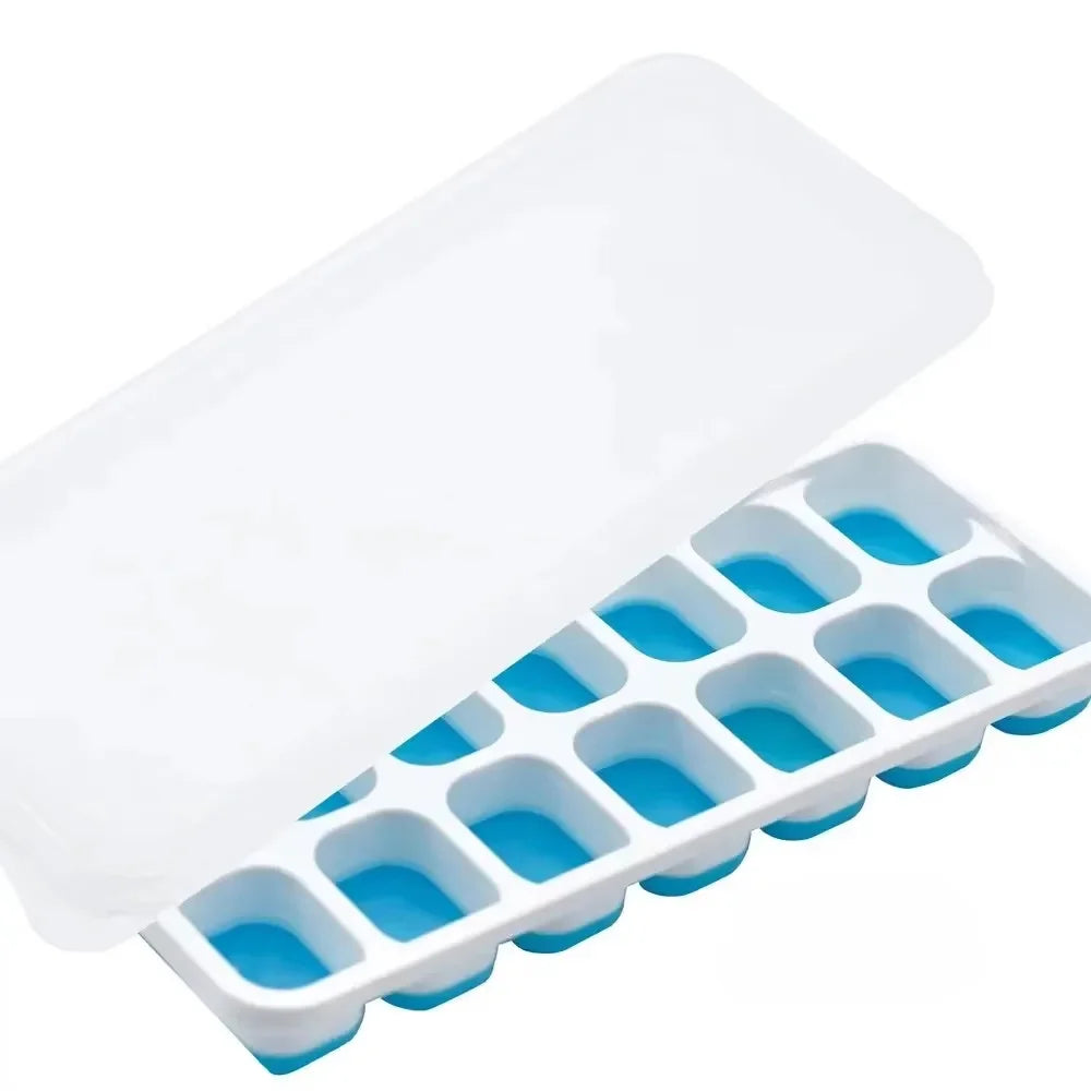 Ice Cube Tray 2-in-1 Portable Puck Making Water Bottle with 17 Grid Flat Lid Cooling Popsicle/Cube Molds