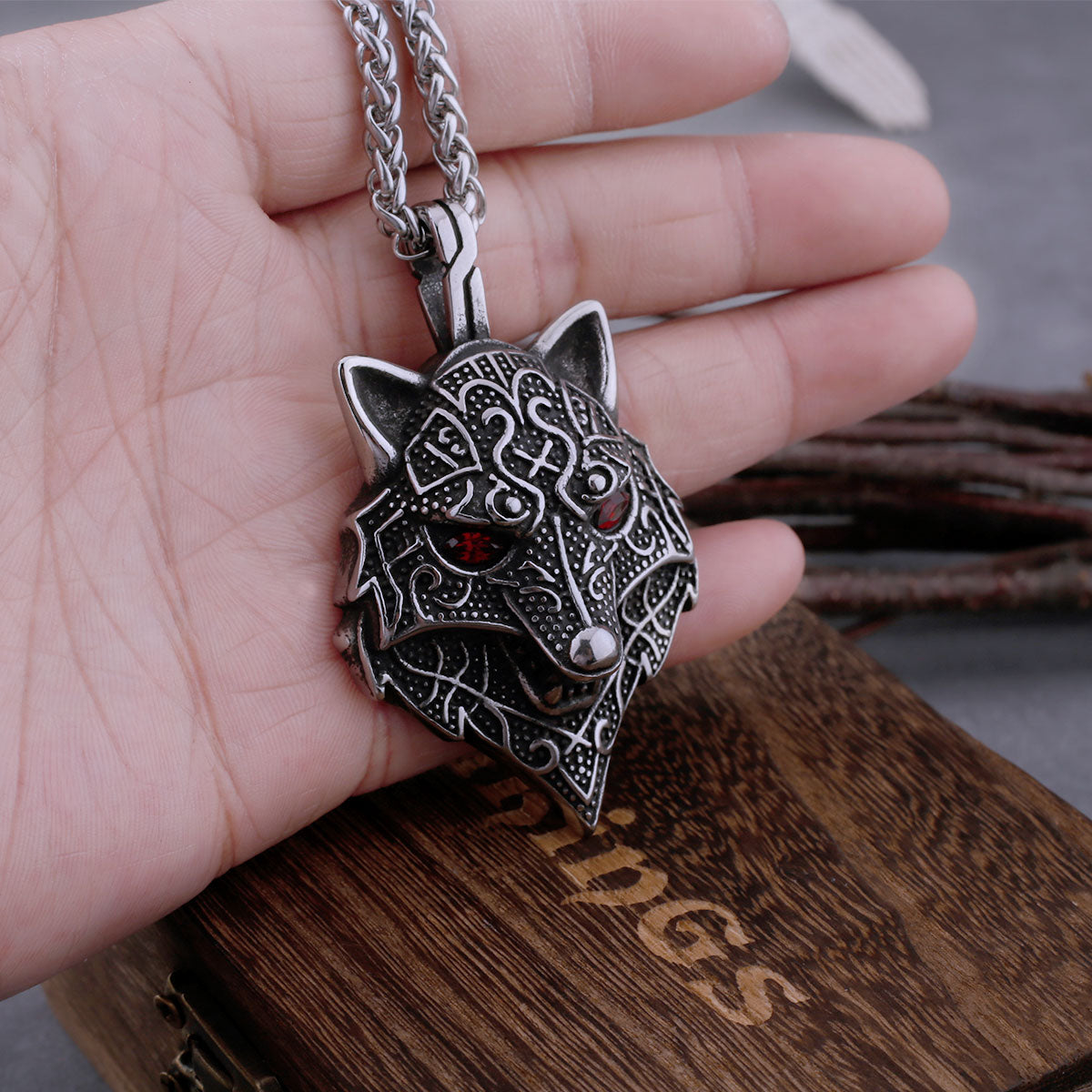 316L Stainless Steel Viking Nordic Wolf Head Men's Necklace Fashion Retro Boutique Versatile Hip Hop Biker Pendant Jewelry Gift