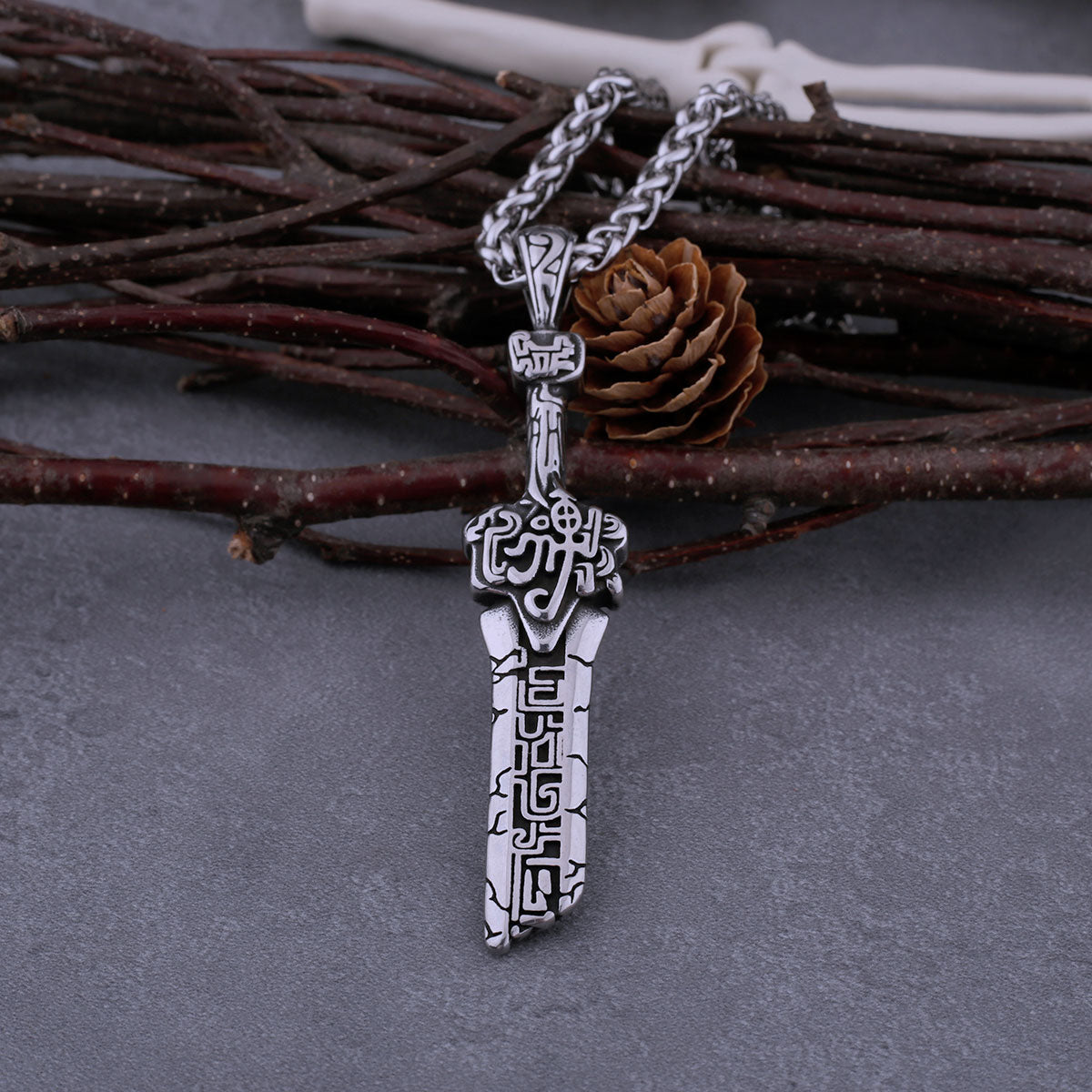 316L Stainless Steel Men's Gluttonous Broken Sword Necklace Fashion Handmade Domineering Biker Pendant Birthday Gift Jewelry