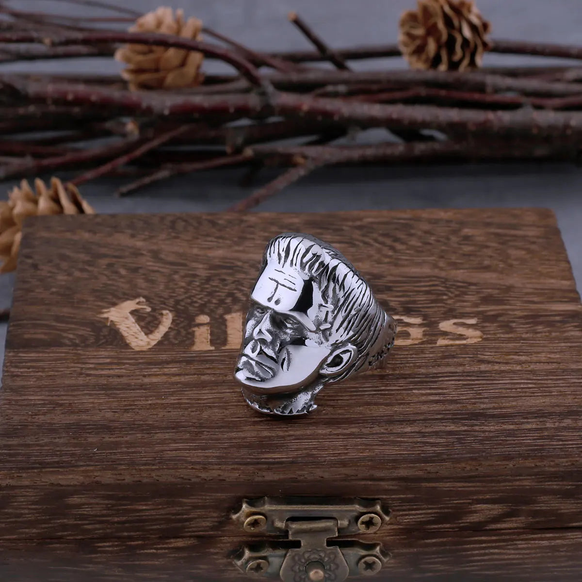 316L Stainless Steel Frankenstein and Science Giant Head Ring Ring Men's Retro Hip Hop Biker Fashion Ring Character Jewelry Gift
