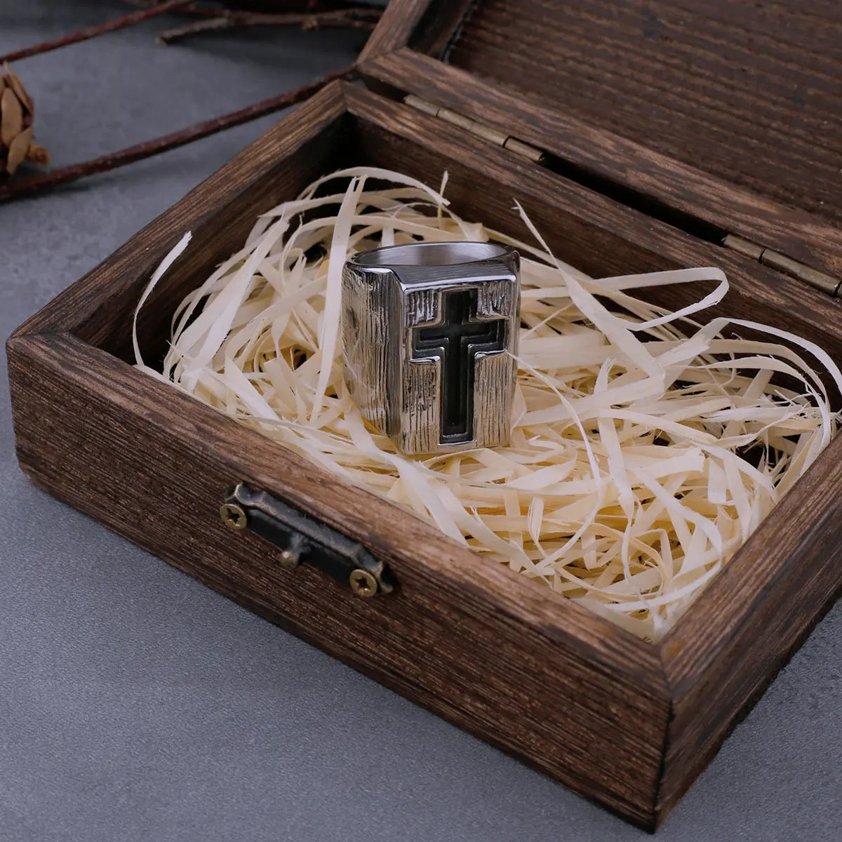 316L Stainless Steel Cross Wide Brim Religious Ring For Men Hip Hop Simple Christian Faith Ring Jewelry Holiday Party Gift