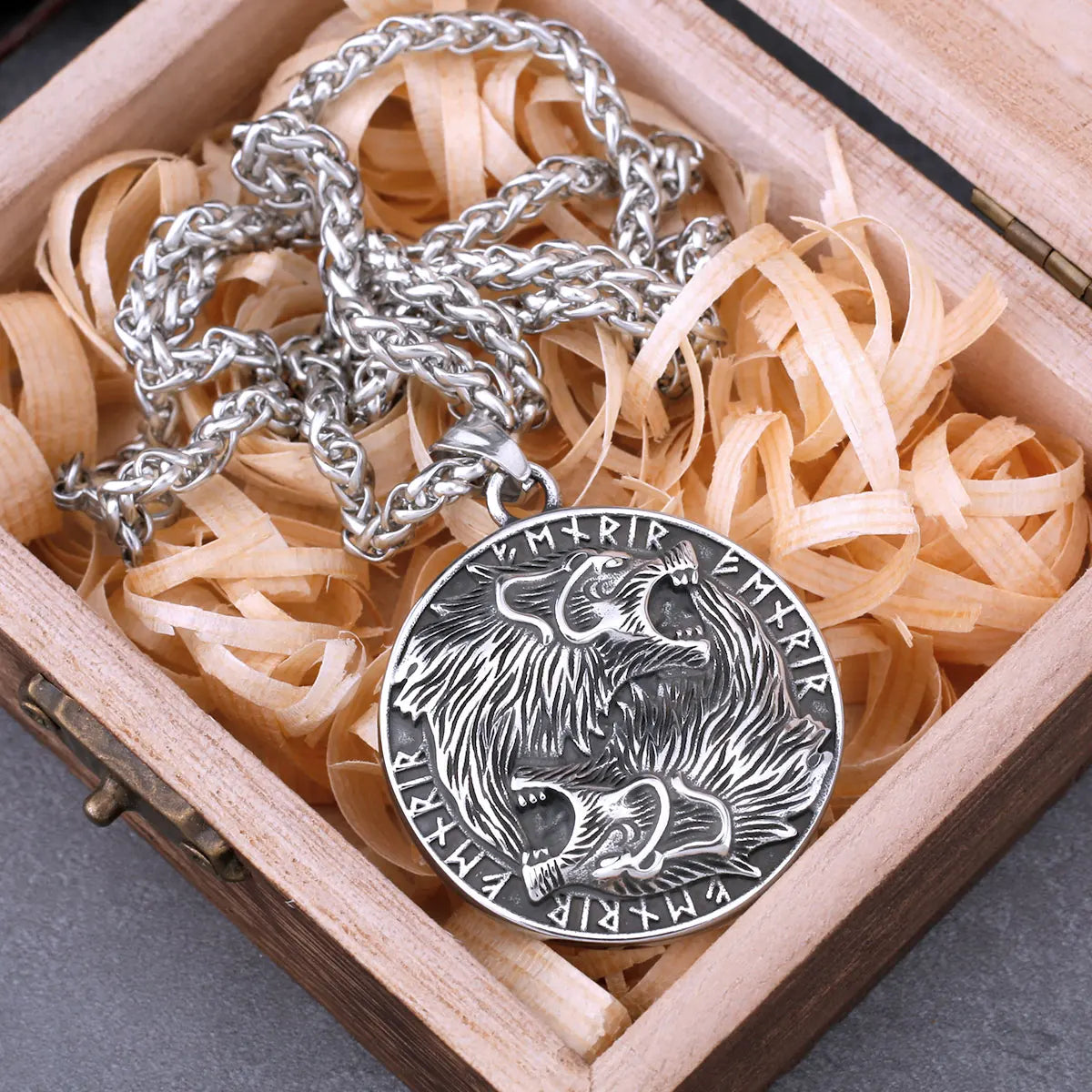 Vintage Nordic Vikings Odin Wolf Compass Rune Necklace Men's Stainless Steel Fashion Hip Hop Pendant Necklace Jewelry As A Gift