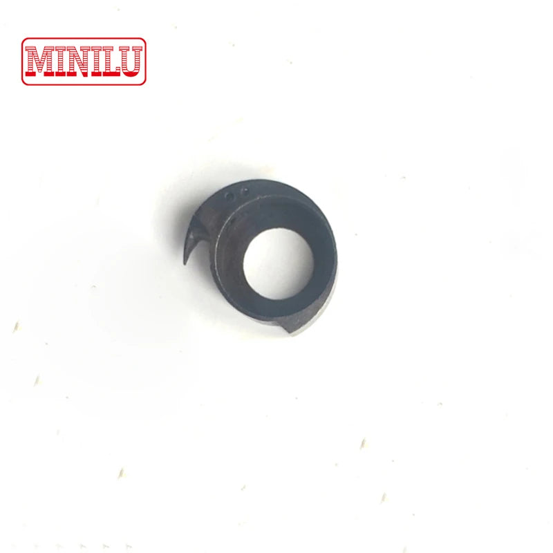 Small Bobbin Chinese Patcher Accessories Bobbin Case Holder Hook Axis Manual Shoe Making Sewing Machine