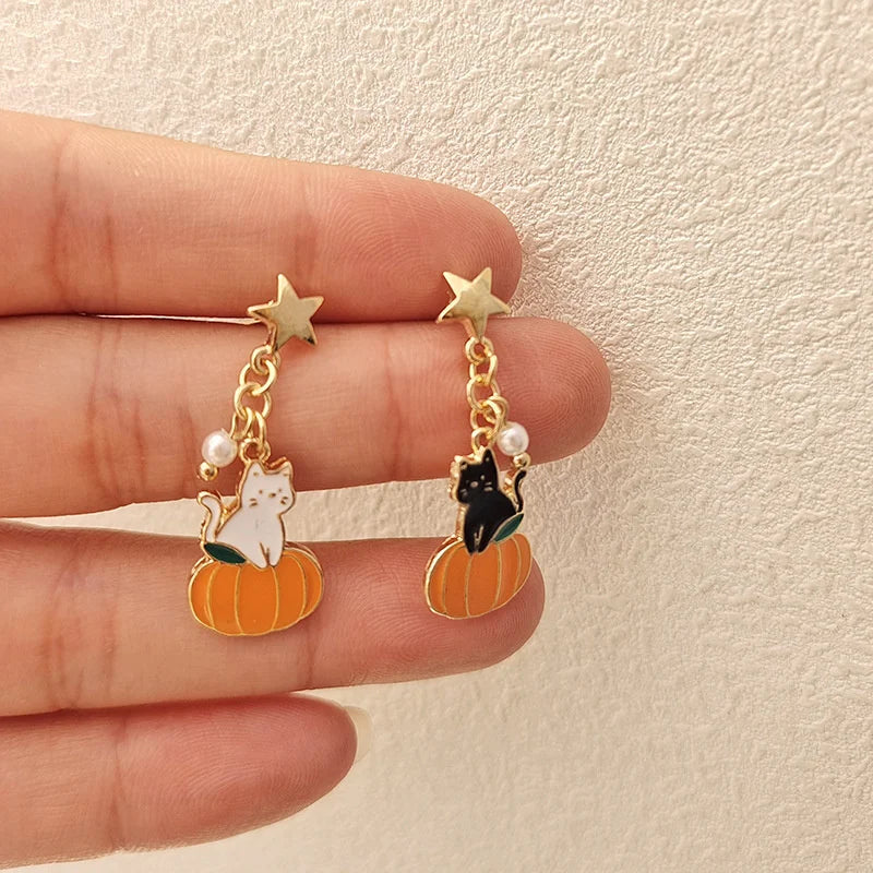Lovely Cat Pumpkin Stud Earrings for Women Fashion Dangle Piercing Jewelry Star Bowknot Fish Bone Statement Party Ear Drop Gifts