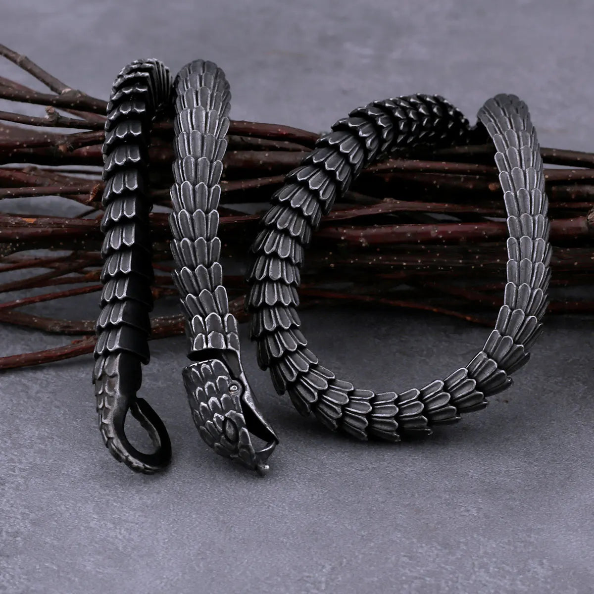 Stainless Steel Viking Ouroboros Necklace Men's Punk Gothic Snake Necklace Fashion Biker Vintage Charm Jewelry Gift Wholesale