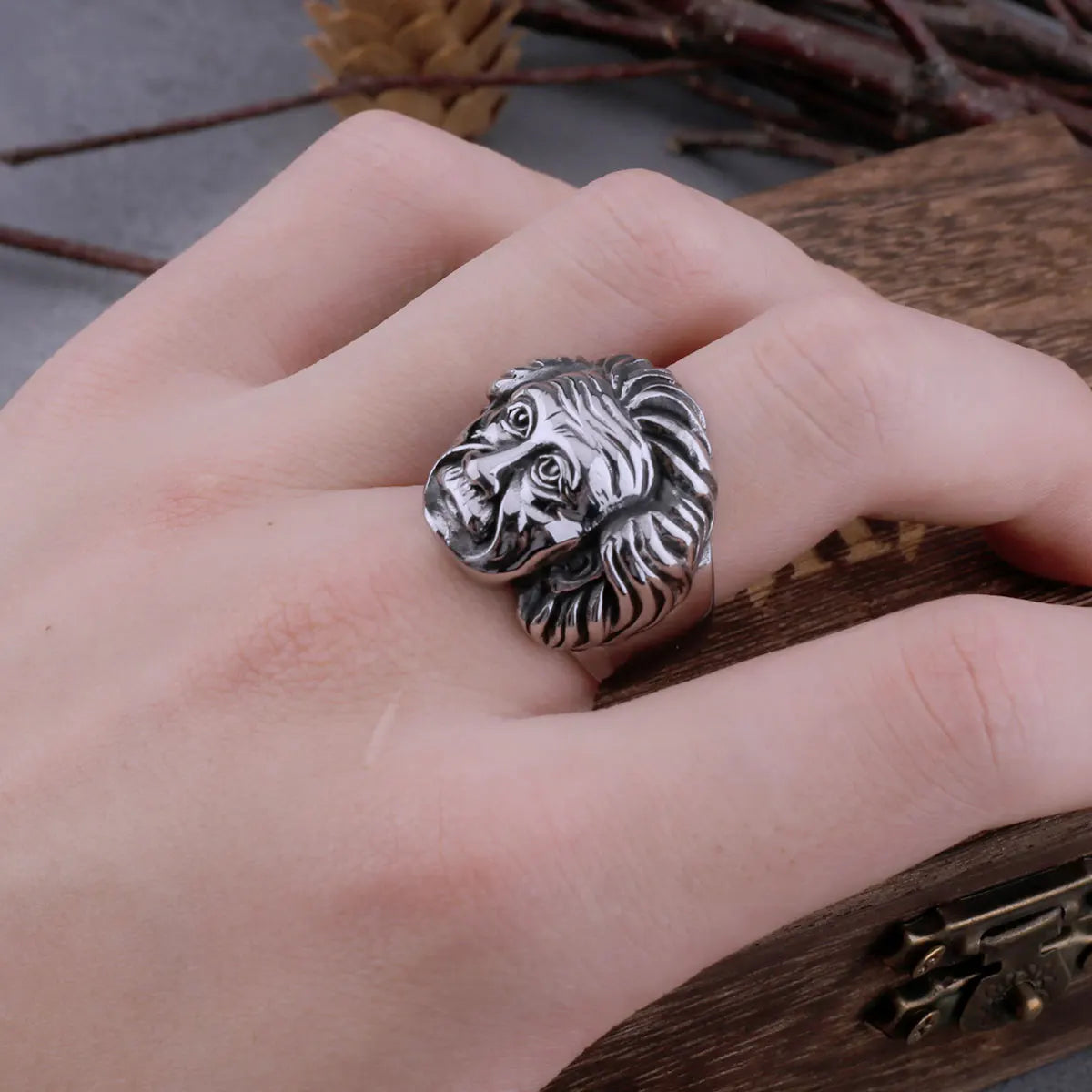 316L Stainless Steel Frankenstein and Science Giant Head Ring Ring Men's Retro Hip Hop Biker Fashion Ring Character Jewelry Gift