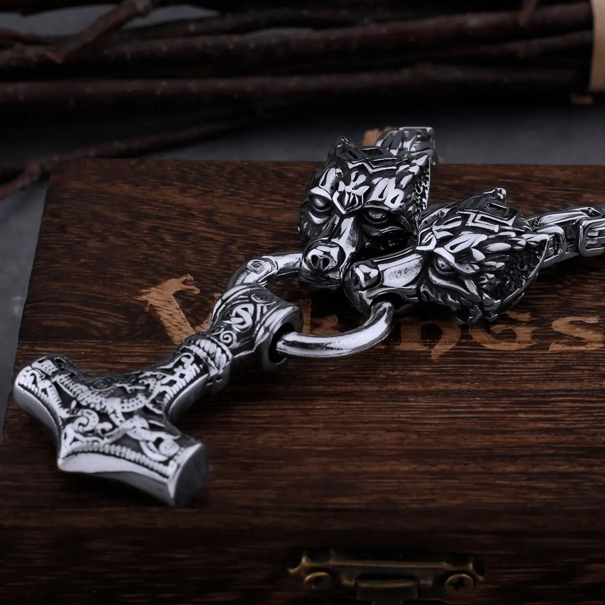 Nordic Classic Viking Thor's Hammer Men's Pendant Necklace Domineering Wolf Head Amulet Jewelry Necklace Gift