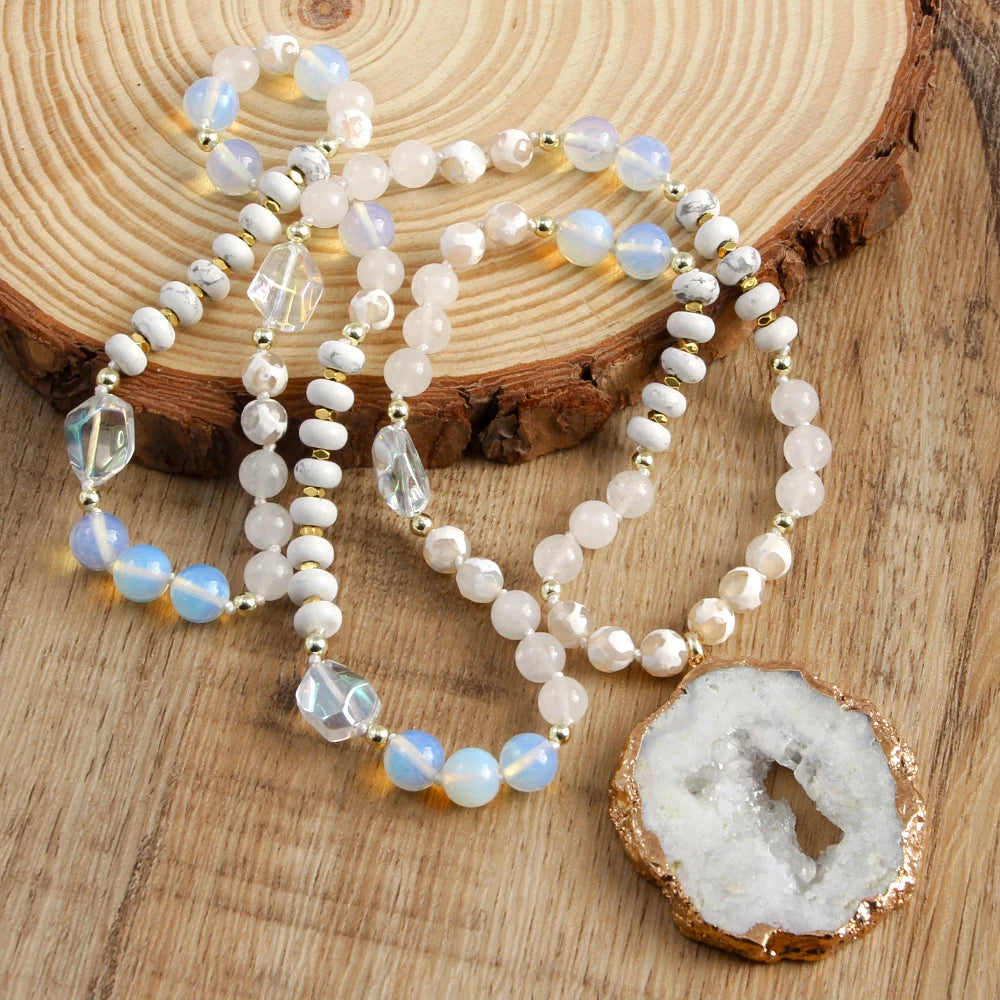 RH 2025 New Fashion Bohemian Style Natural Stone Glass Hematite Knotted Exaggerated Irregular Multicolor Druzy PendantNecklace