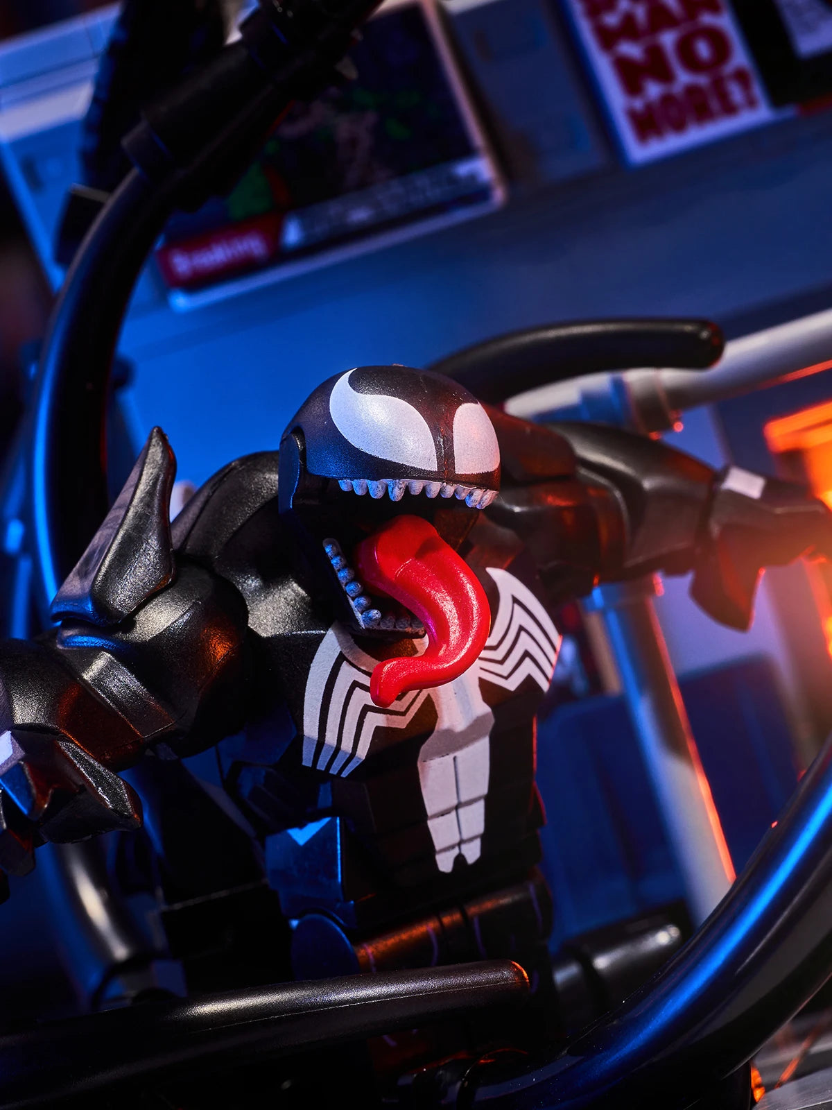 MOC scene: Marvel Venom vs. Spider-Man in the subway. Spider-Man's assembled toy bricks. Christmas gift for a boy and a girl.