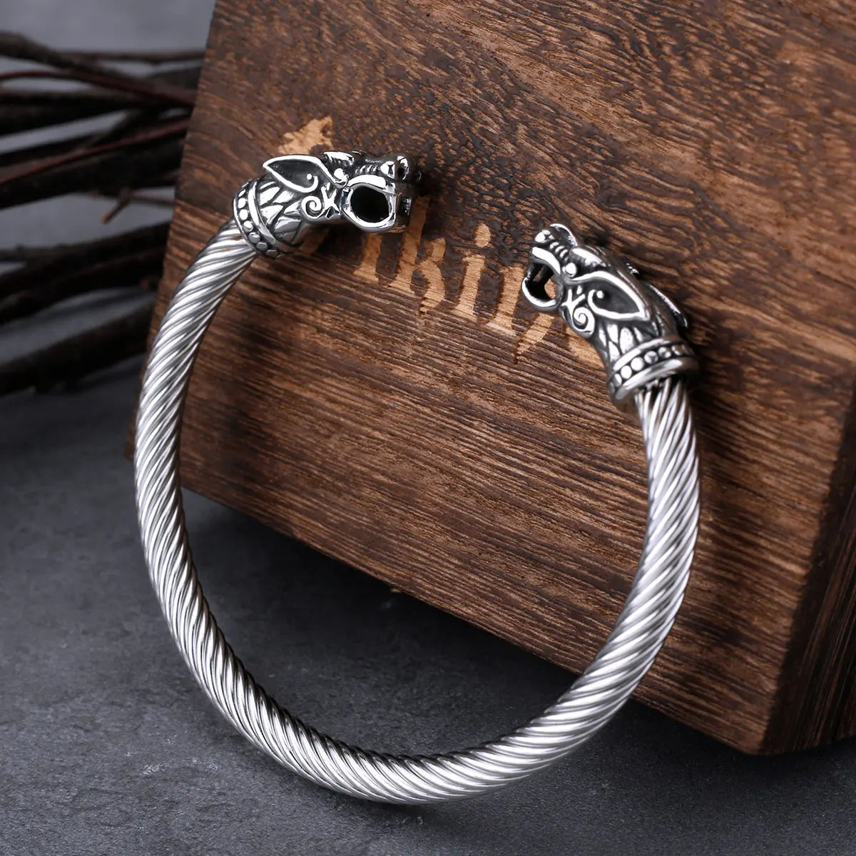 Stainless Steel Viking Faucet Bracelet for Men and Women Vintage Fashion Wristband Cuff Ring Nordic Male Jewelry As Gift