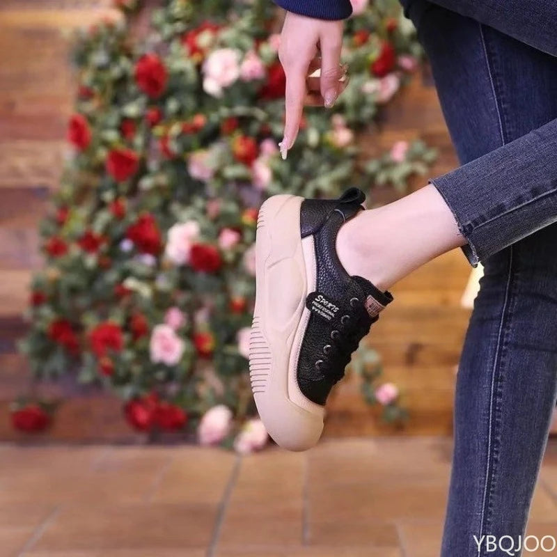 2025 Spring and Autumn New Versatile Thick Soled Retro Single Shoes Soft and Comfortable Height Boosting Women's Casual Shoes