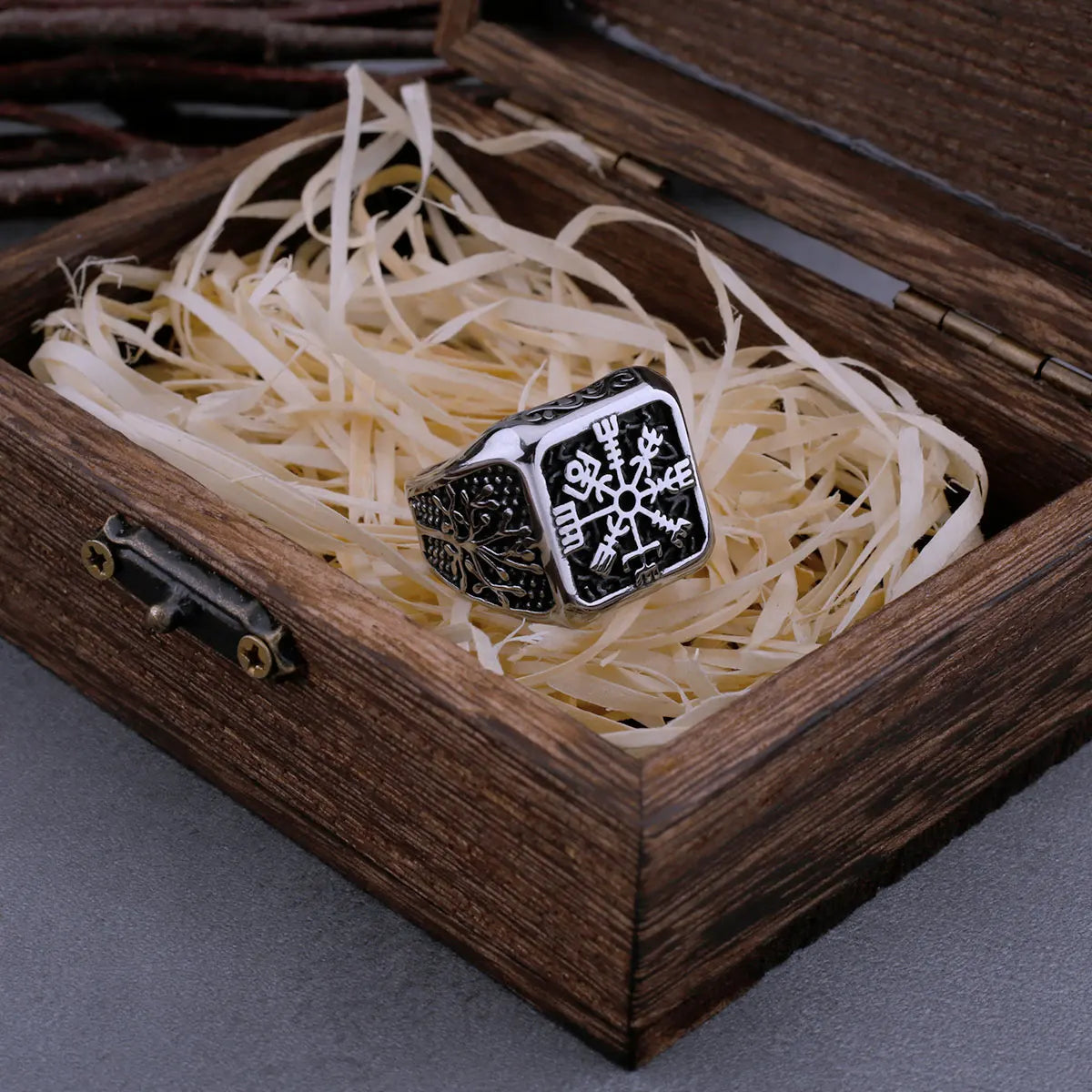 316L Stainless Steel Viking Helm of Awe and Tree of Life Ring Men's Amulet Biker Boys Fashion Boutique Ring Jewelry Gift