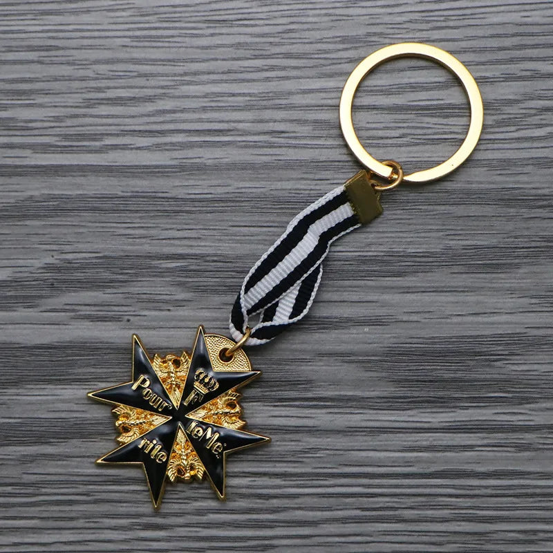 Spot Prussian MINI Blue Brave Merit Medal Keychain Film and Television Props