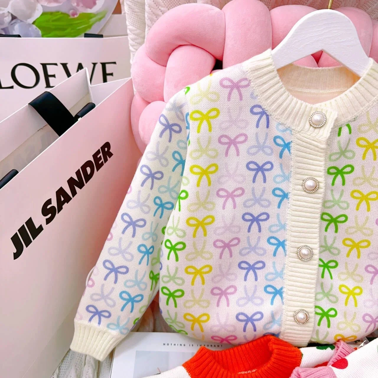 Girls' cardigan jacket with plush and stylish, versatile autumn and winter new styles, girls' sweaters, knitted sweaters