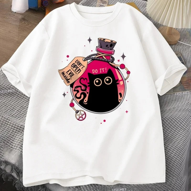 Evil Black Cat in The Bottle T-shirt Summer Fashion T-shirt Short Sleeve Female Cat Pattern Clothing Street Fashion Clothing Y2K