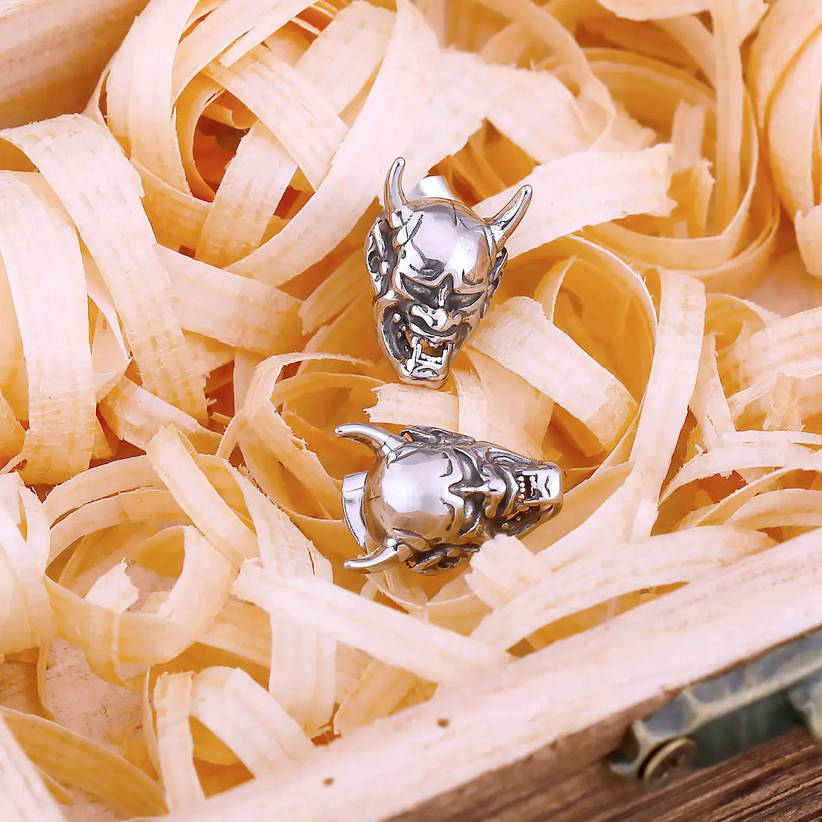 Gothic Ghost Skull Stud Earrings For Men Fashion Hip Hop Biker Earrings Stainless Steel Vintage Punk Devil Skeleton Jewelry Gift