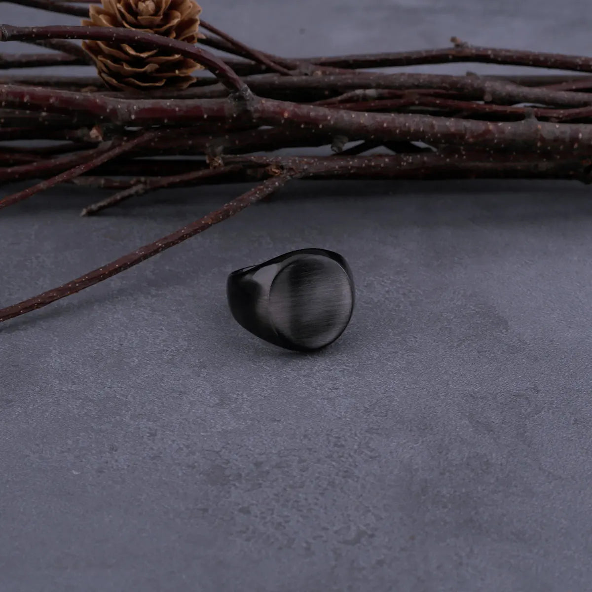 316 Stainless Steel Simple Curved Dome Ring Men and Women Retro Fashion Charm Never Fading Ring Jewelry Gift