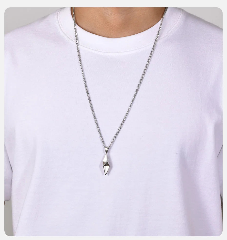 Vnox Star 4-Pointed Necklaces for Men, Stainless Steel Geometric Pendant Collar Valentine's Father's Day Birthday Gifts to Dad