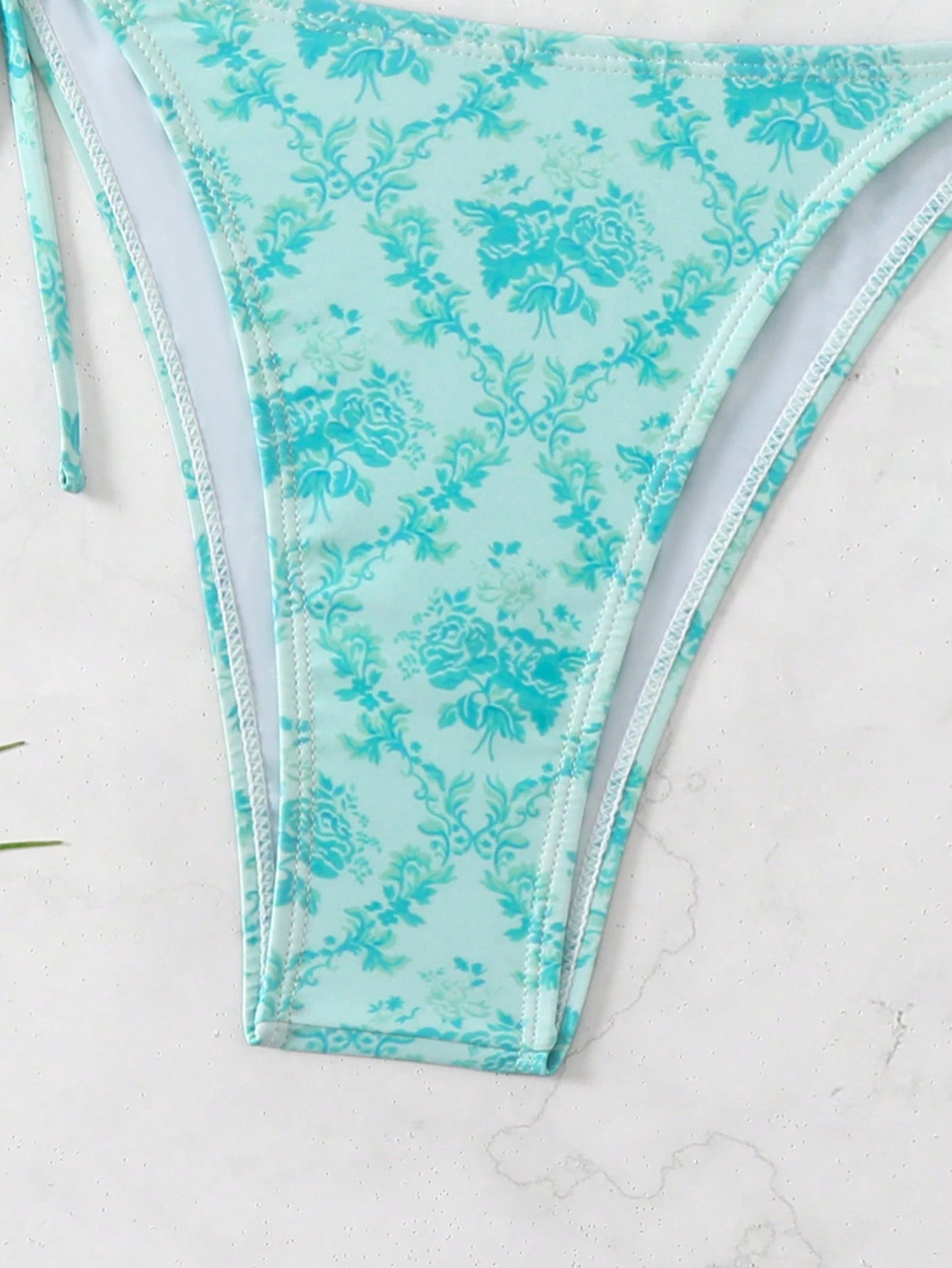 Swimsuit women's 2025 new turquoise bikini sexy small breasts three-point halterneck beach soaking hot spring