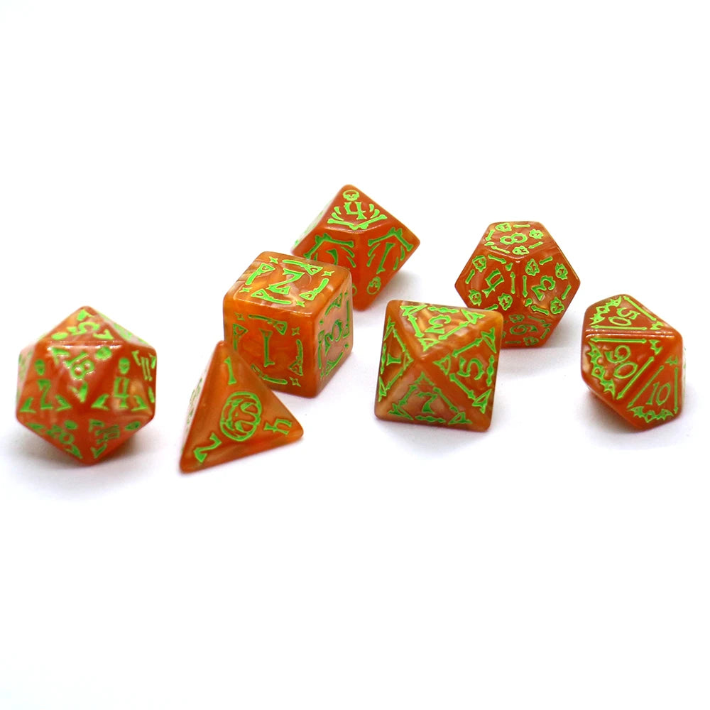 7pcs Set Relief Halloween Pattern Board Game Dice Set, DND Game Dice