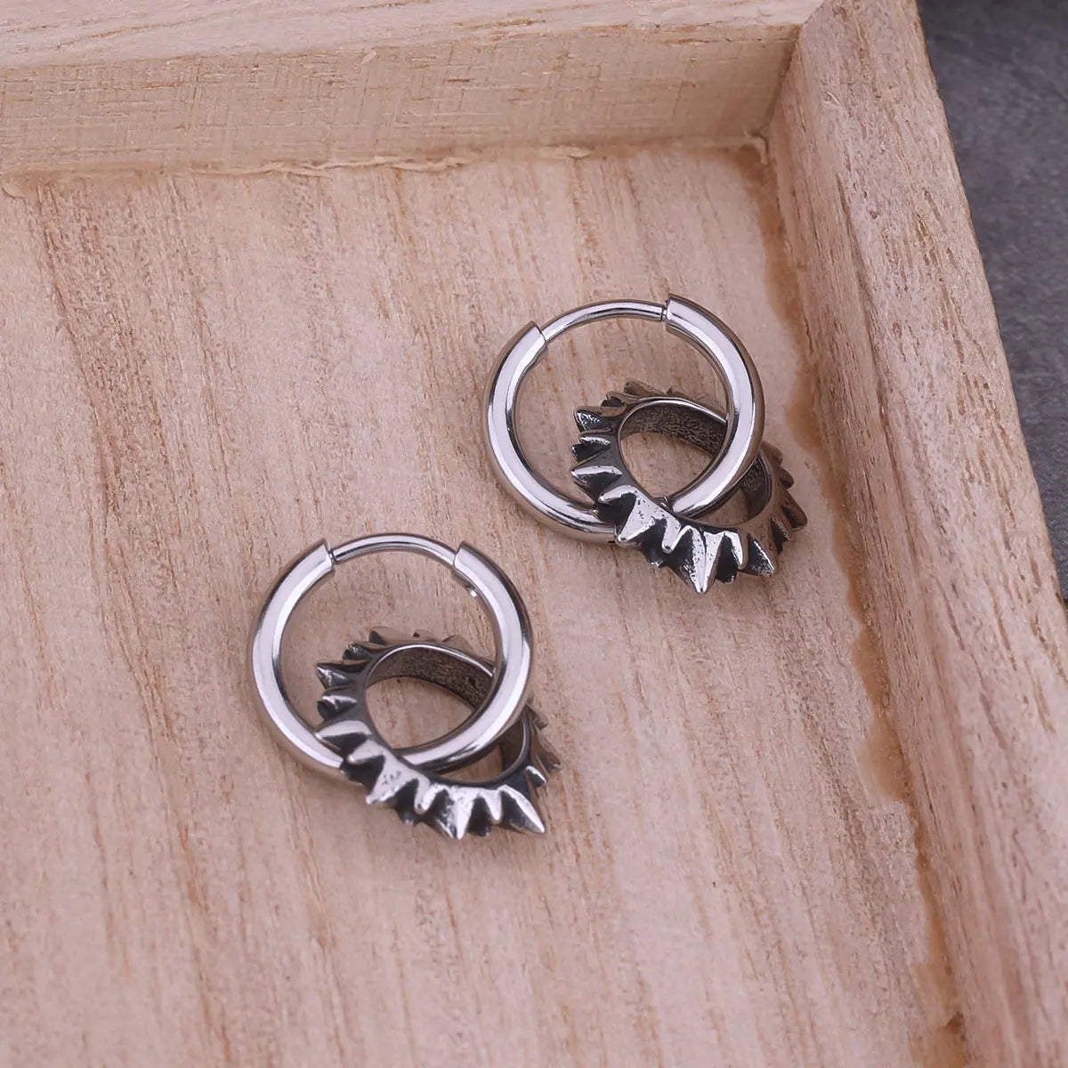 Gothic Tiny Spikes Punk Hip Hop Earrings Men Women Personality Never Fade Stainless Steel Earring Biker Party Club Jewelry