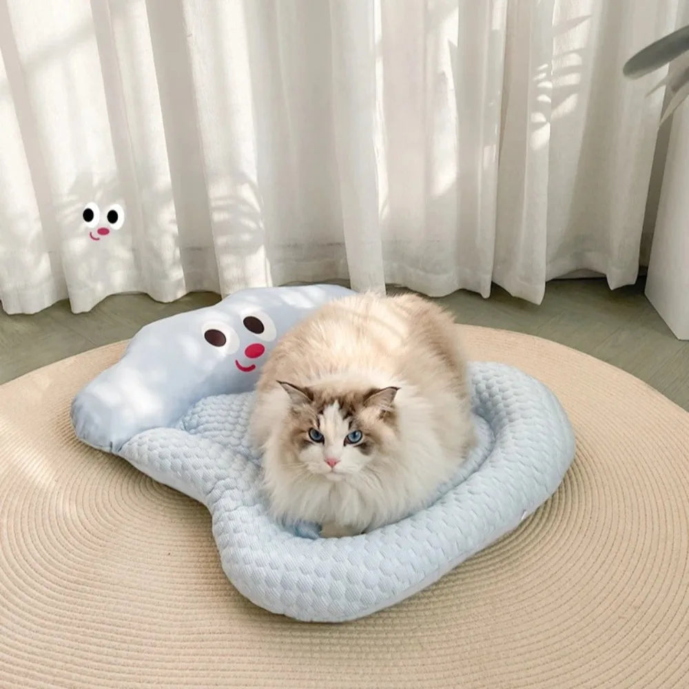 Summer Cooling Pet Cat Bed Cushion Ice Pad Dog Sleeping Cloud Shape Mat for Puppy Dogs Pet Kennel Top Quality Cool Blue Mat