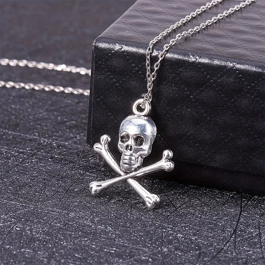 15pcs 23.6x19.5mm Pirate Style Skull Pendant Antique Silvery Tibetan Style Skeleton Charms Vintage Halloween Pendants