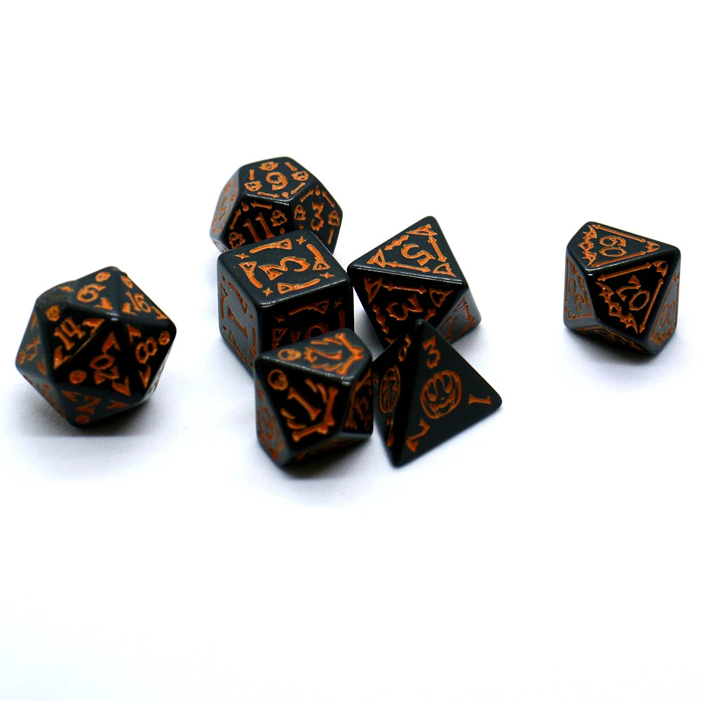 7pcs Set Relief Halloween Pattern Board Game Dice Set, DND Game Dice