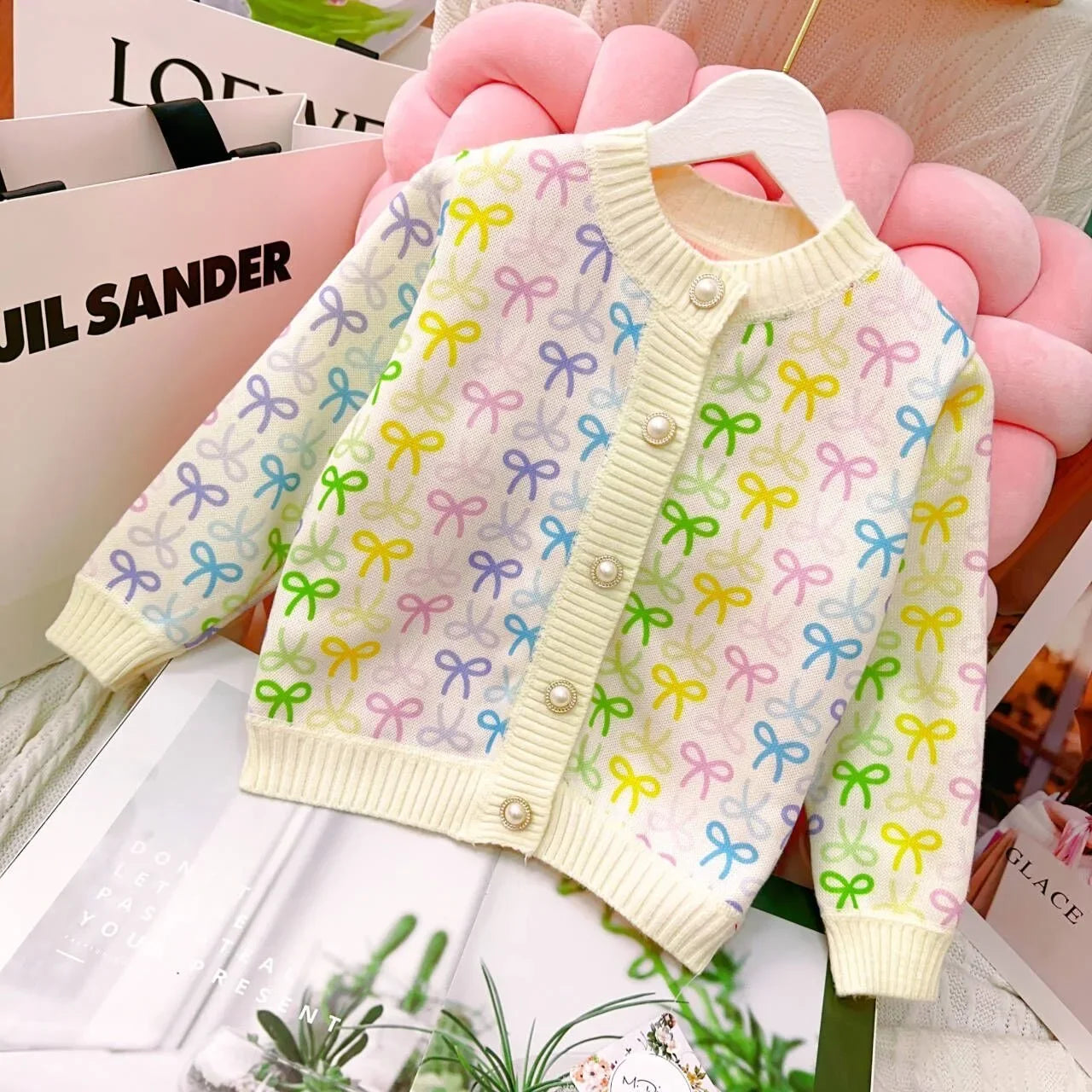 Girls' cardigan jacket with plush and stylish, versatile autumn and winter new styles, girls' sweaters, knitted sweaters