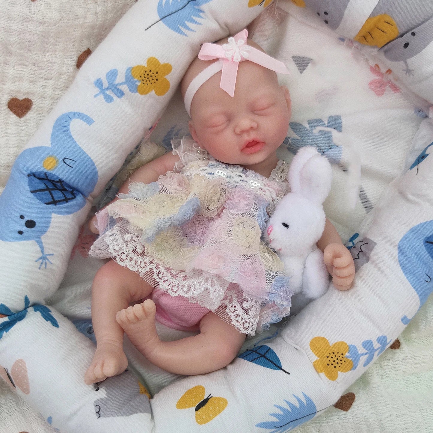Reborn Baby Dolls Sleeping 7 Inch Silicone Full Body Girl Miniature Babies with feed Accessories for Christmas Gift Kids