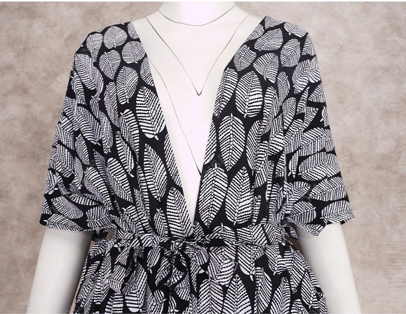 2023 Bikini Cover-ups Black Retro Striped Self Belted Women Summer Clothing Kimono Dress Beach Wear Swim Suit Cover Up Q1225