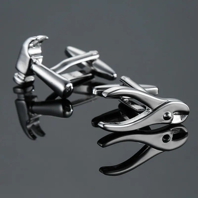 AS High quality playing card Cufflinks new fashion stock hammer dice pistol Cufflinks men's shirt badge pin birthday party gift