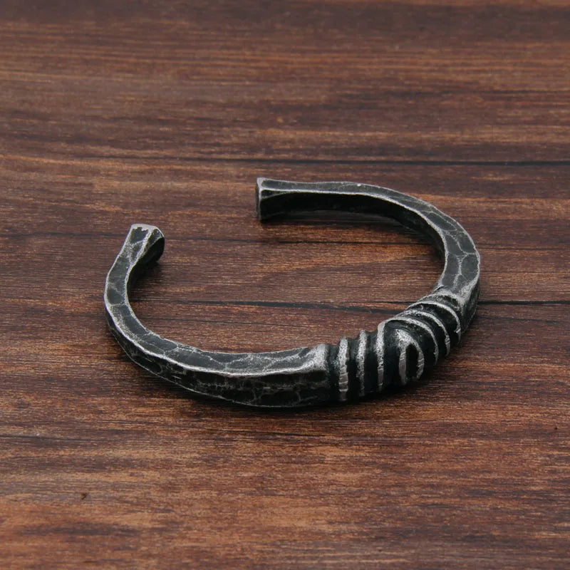 Yage new arrival Iron Color Deep Gray Viking Bangle as christmas gift
