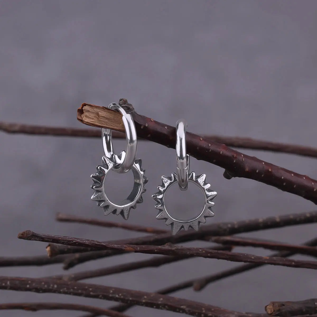 Gothic Tiny Spikes Punk Hip Hop Earrings Men Women Personality Never Fade Stainless Steel Earring Biker Party Club Jewelry