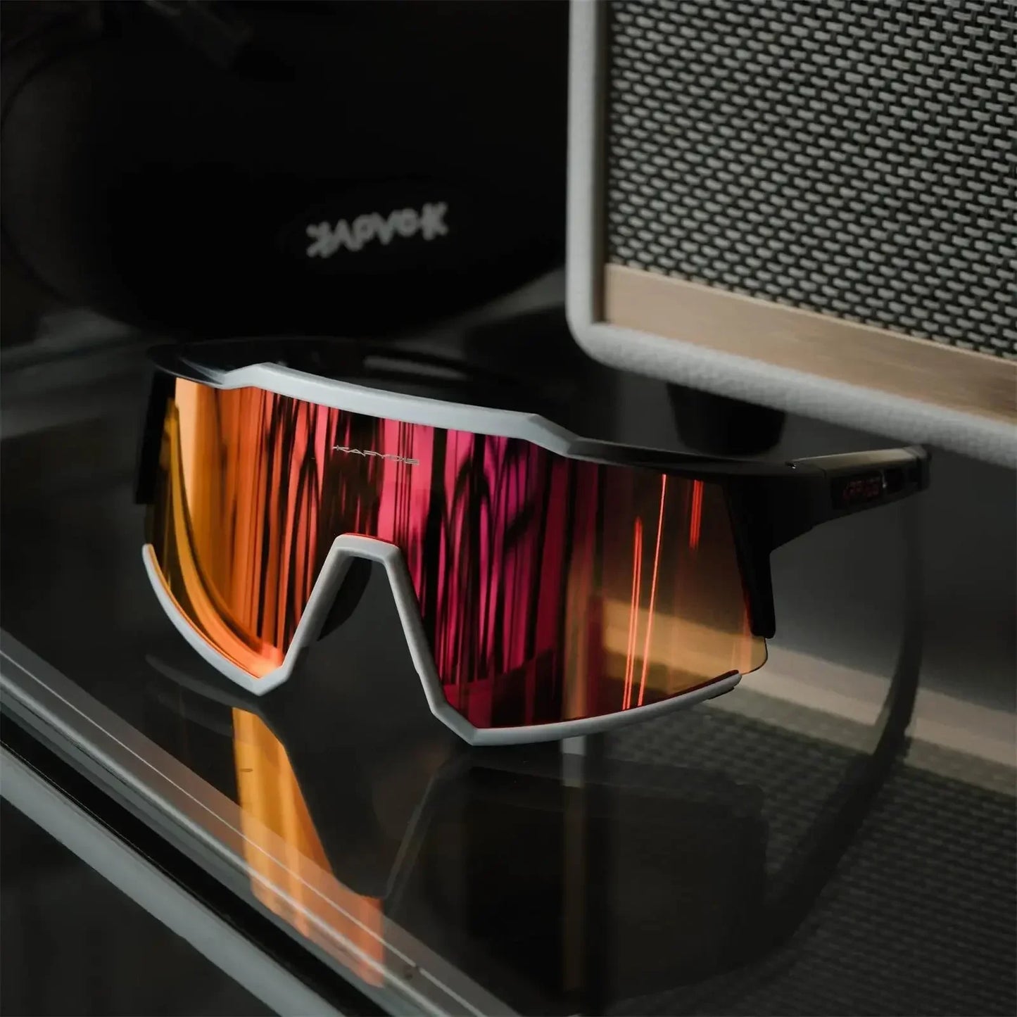 Kapvoe Outdoor Men Sunglasses UV400 Fishing Ski Goggles Road Bike Mask Goggles Women Anti-Fog Windproof Glasses Bicycle Eyewear