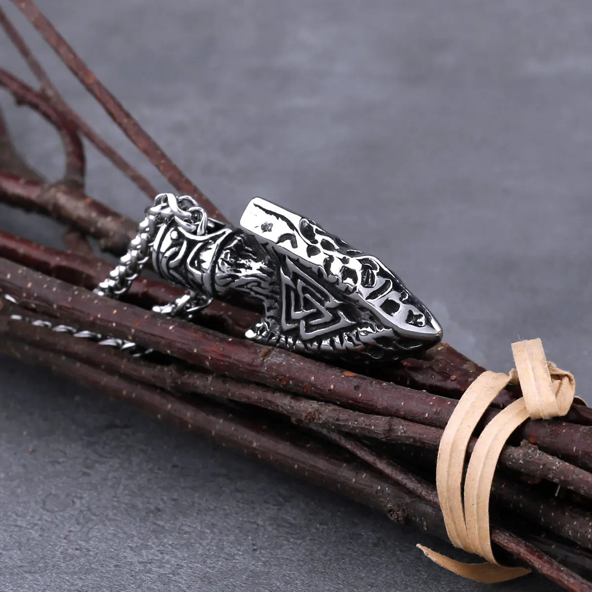 Stainless Steel Viking Spear Odin Triangle Rune Necklace Men's Nordic Hip Hop Biker Pendant Necklace Nordic Amulet Jewelry Gift