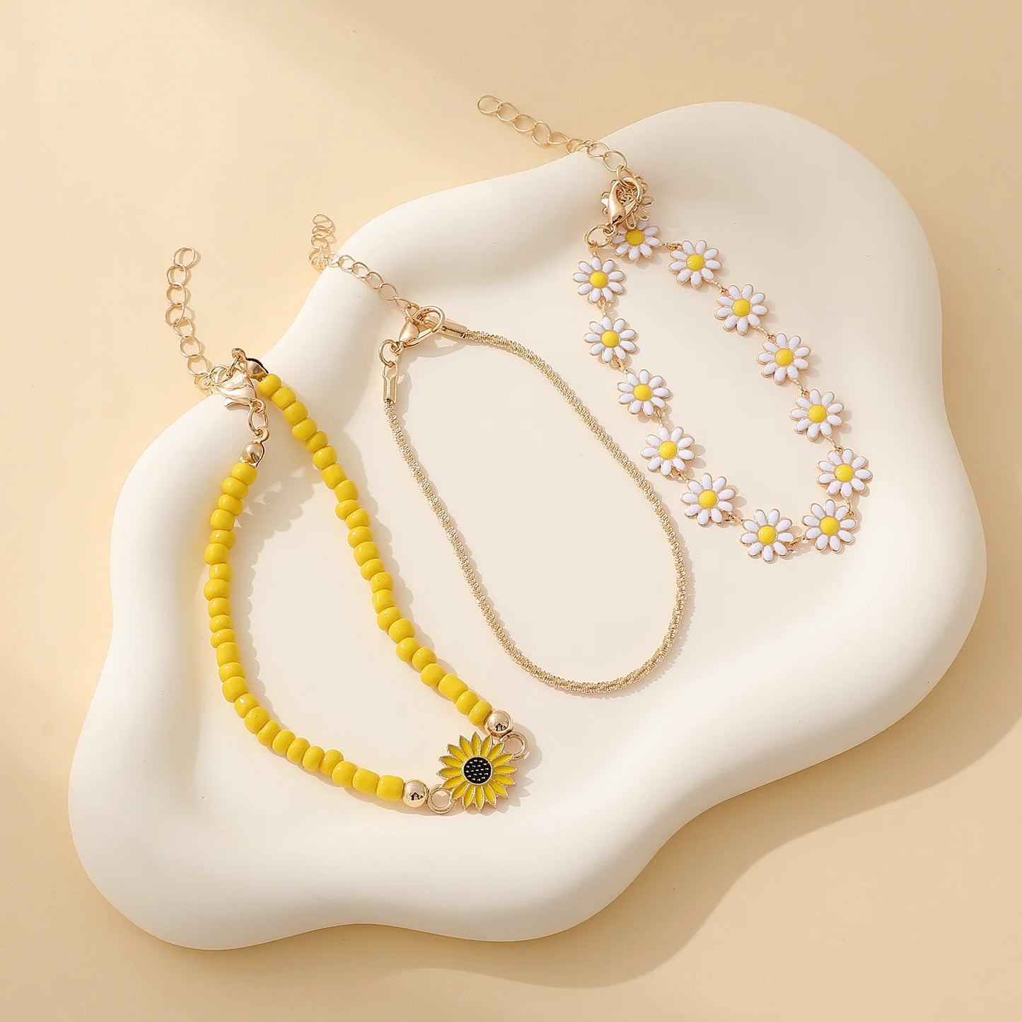3pcs Cute Daisy Flower Pendant Bracelet Anklet Set for Women Bohemian Beaded Enamel Sunflower Stackable Hand String Jewelry