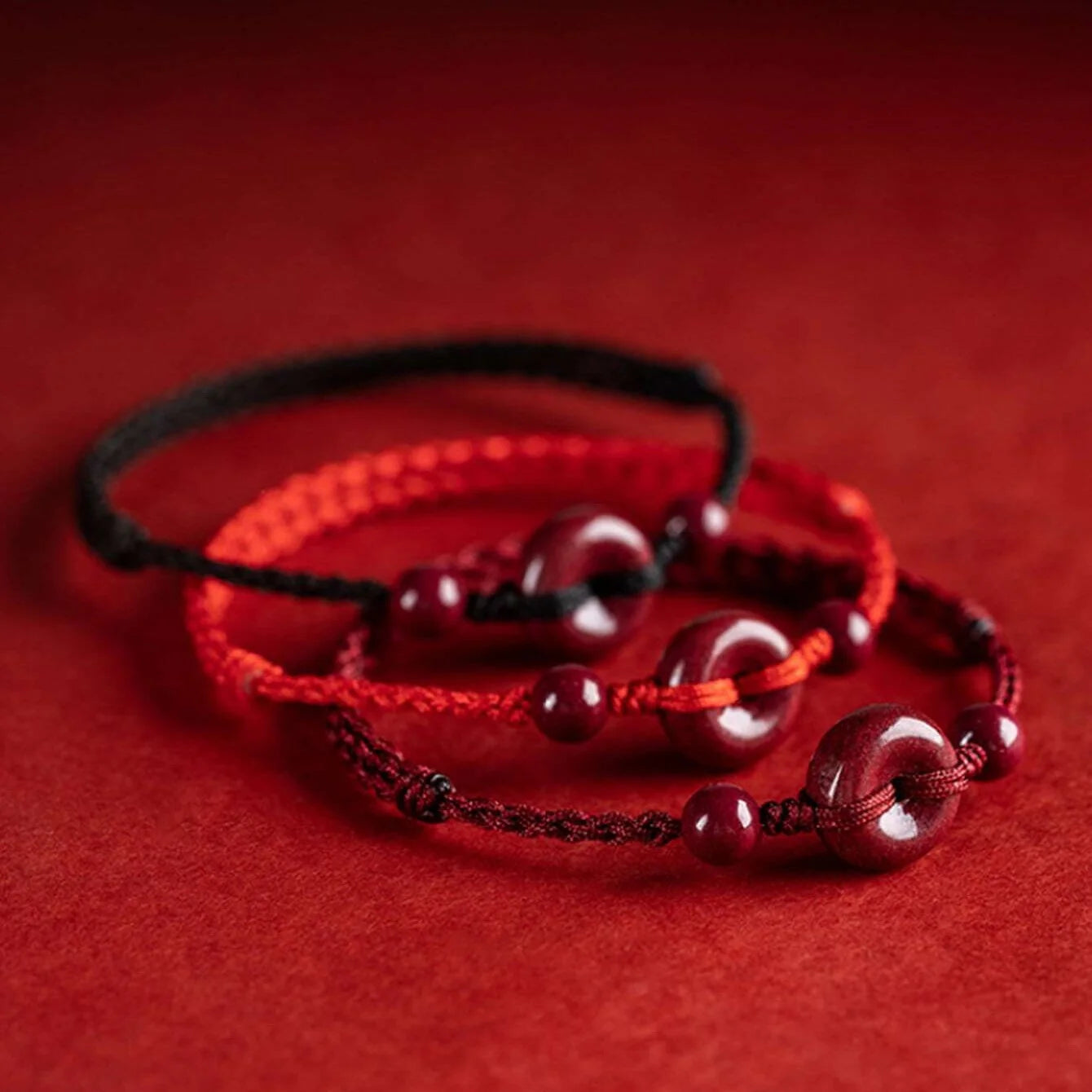 Handmade Lucky Cinnabar Red Gold Color Ping Buckle Beads Natural Stone Lotus Bracelet for Women Bracelet Party Jewelry Gift