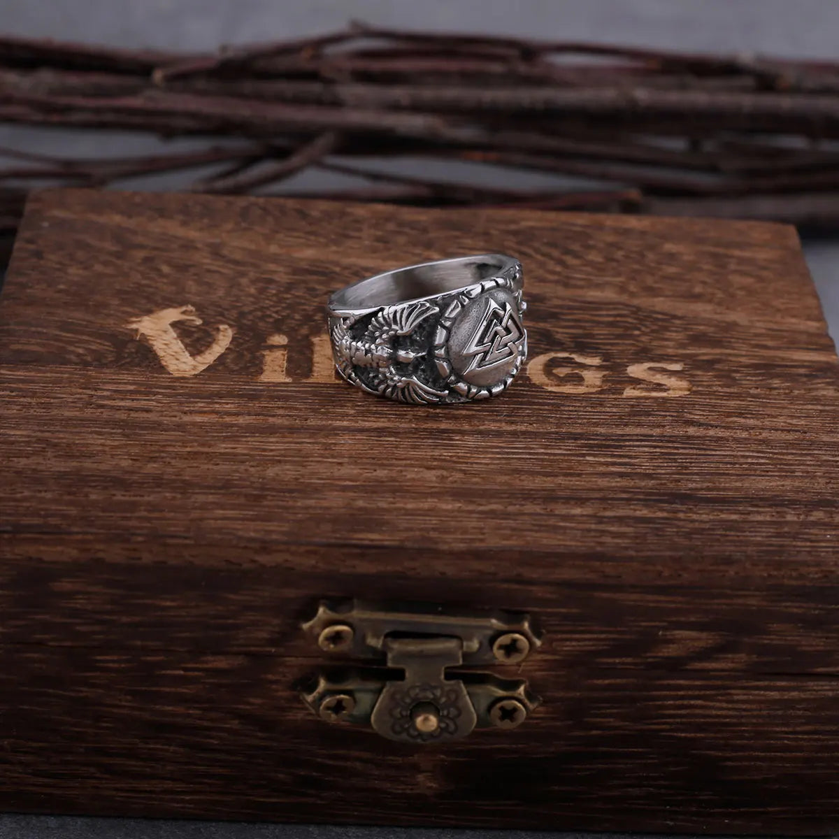 Titanium Steel Personality Domineering Trinity Bird Eagle Totem Men and Women Ring Retro Punk Stainless Steel Gift Jewelry Gift