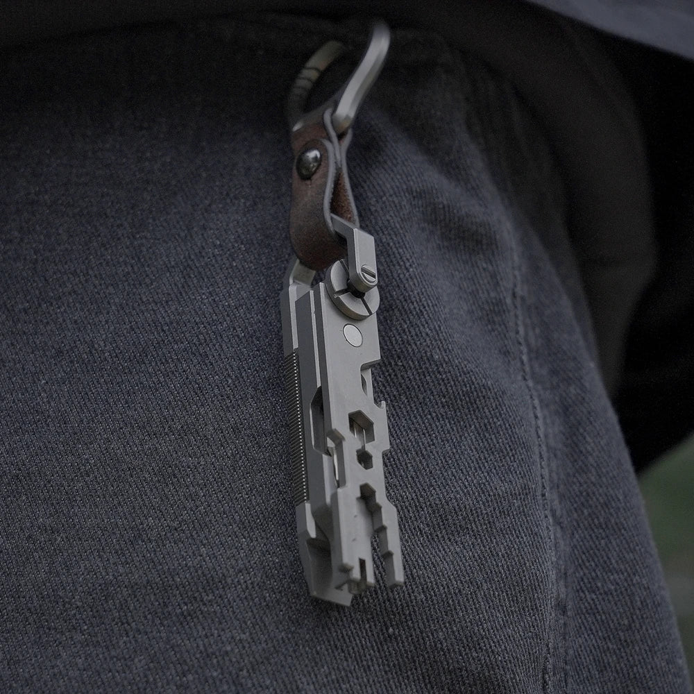 EDC TItanium Alloy with Titanium Key Ring Pry Bar Screwdriver Bottle Opener Handle Multi-tool profession Portable Outdoor Tools
